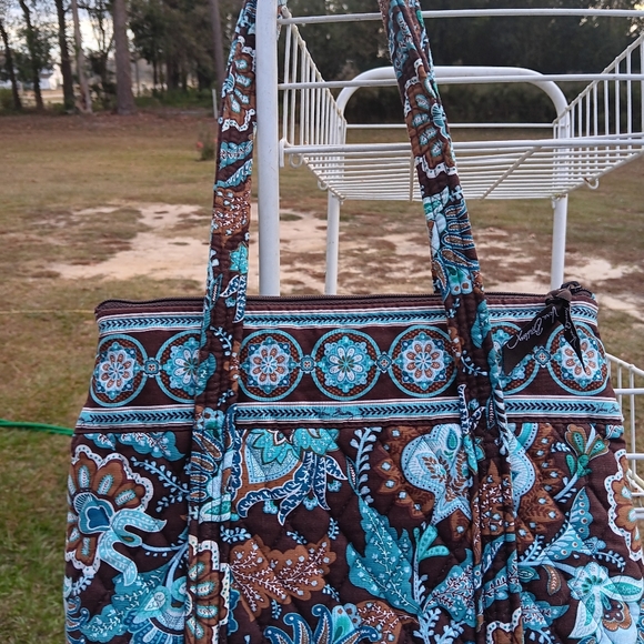 NWOT VERA BRADLEY HOBO - Picture 2 of 13